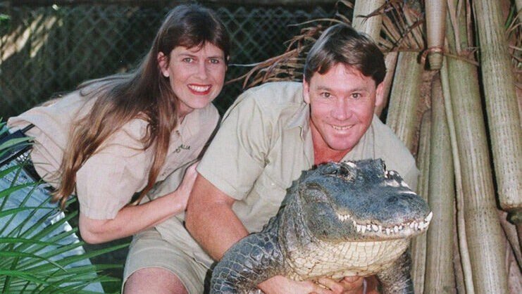 picture of Steve Irwin holding a crocodile