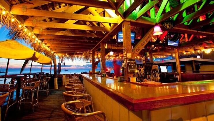 picture of bar at cayman cabana